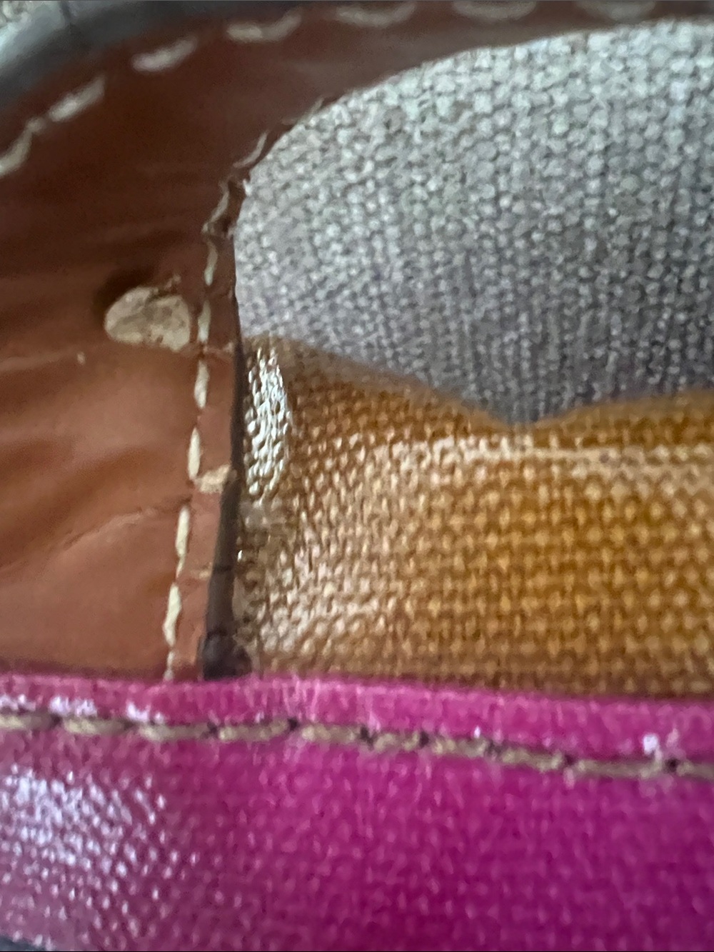 Fossil Key-Per multicolored striped coated canvas crossbody bag . - Picture 4 of 7